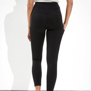 AE Pocket Leggings NWT